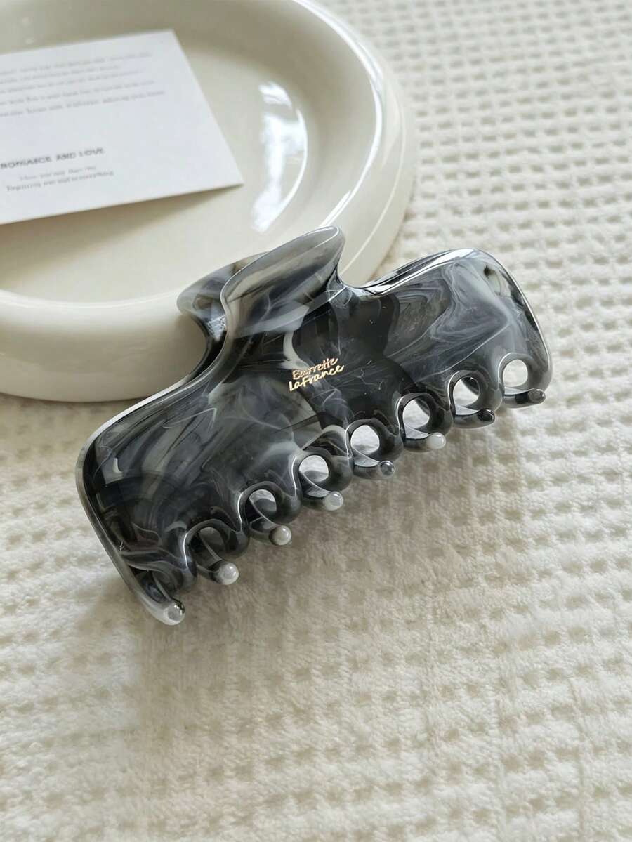 Large Claw Hair Clips