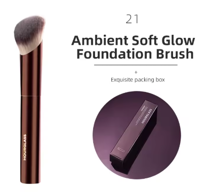Hourglass Sculpting Makeup Brush