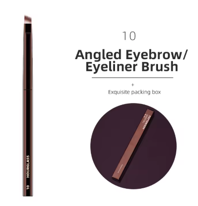 Hourglass Sculpting Makeup Brush