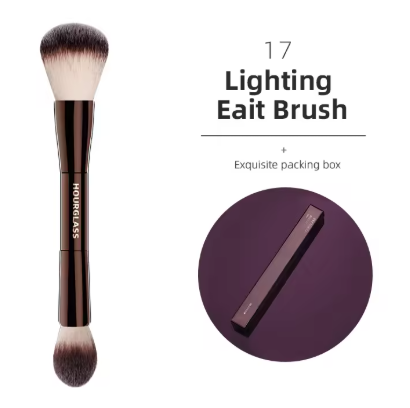 Hourglass Sculpting Makeup Brush